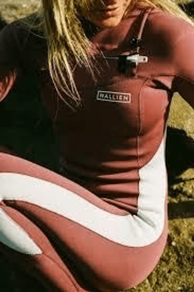 Wallien 3/2mm Pro Chest Zip Ruby